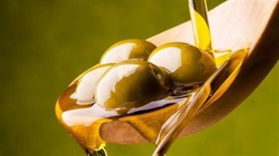 العلماء يوصون لا تبالغون بُحب زيت الزيتون فهناك ما تجهلونه